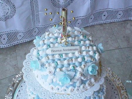 PIECE-MONTEE 2 ETAGES